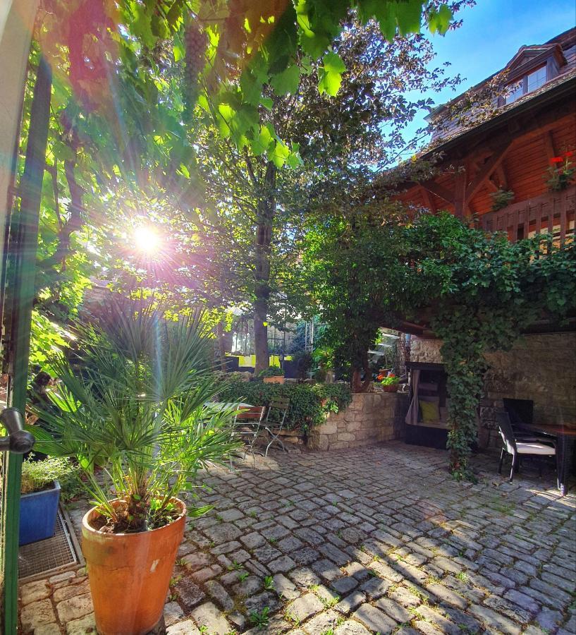 & Restaurant Sonnenhoefle Hotel Sommerhausen
